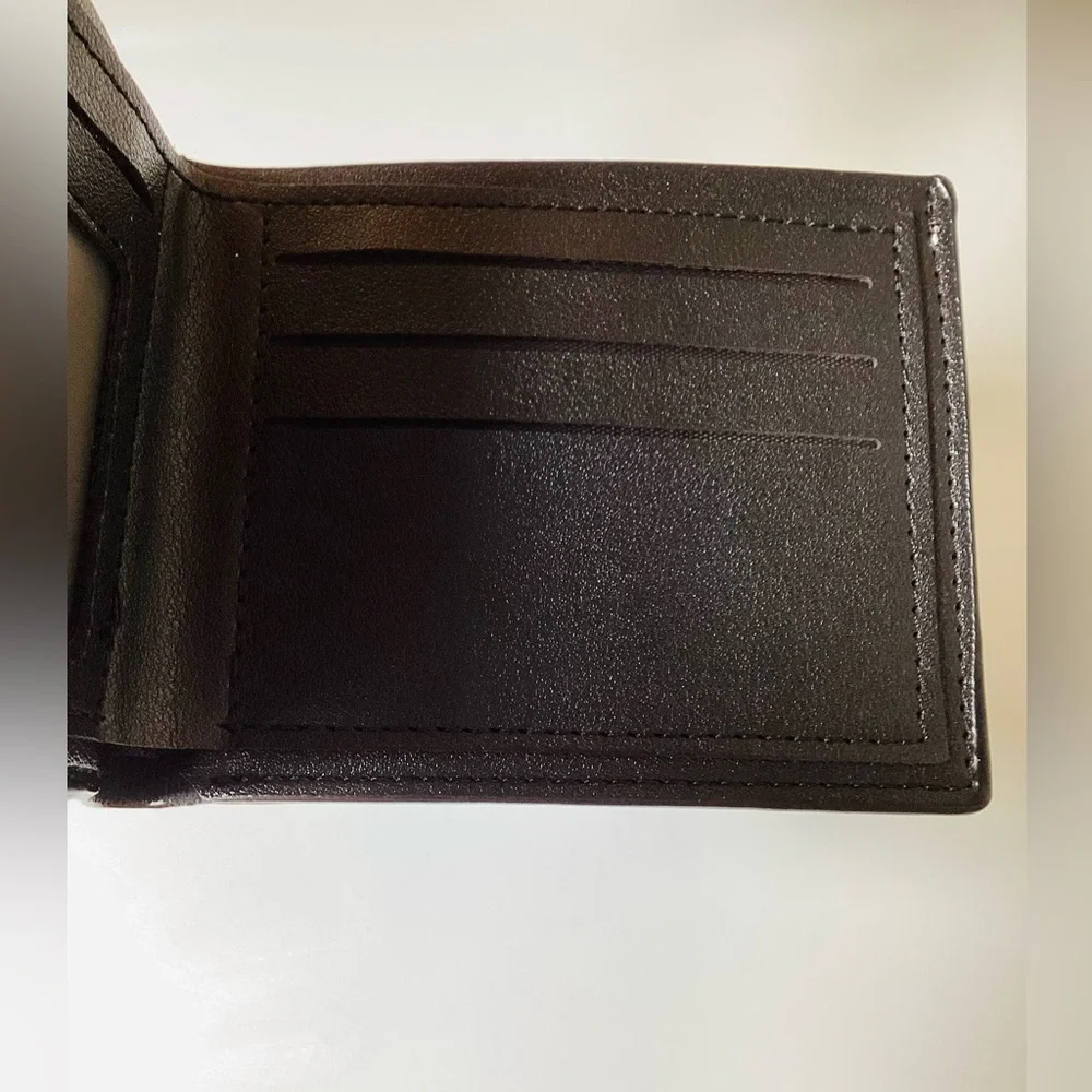 Fashion Leather Men Wallet - In the shade Black. Pick Color ~ Black or Brown